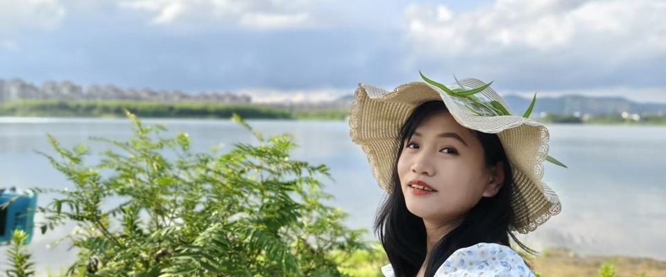 主理人 小晗